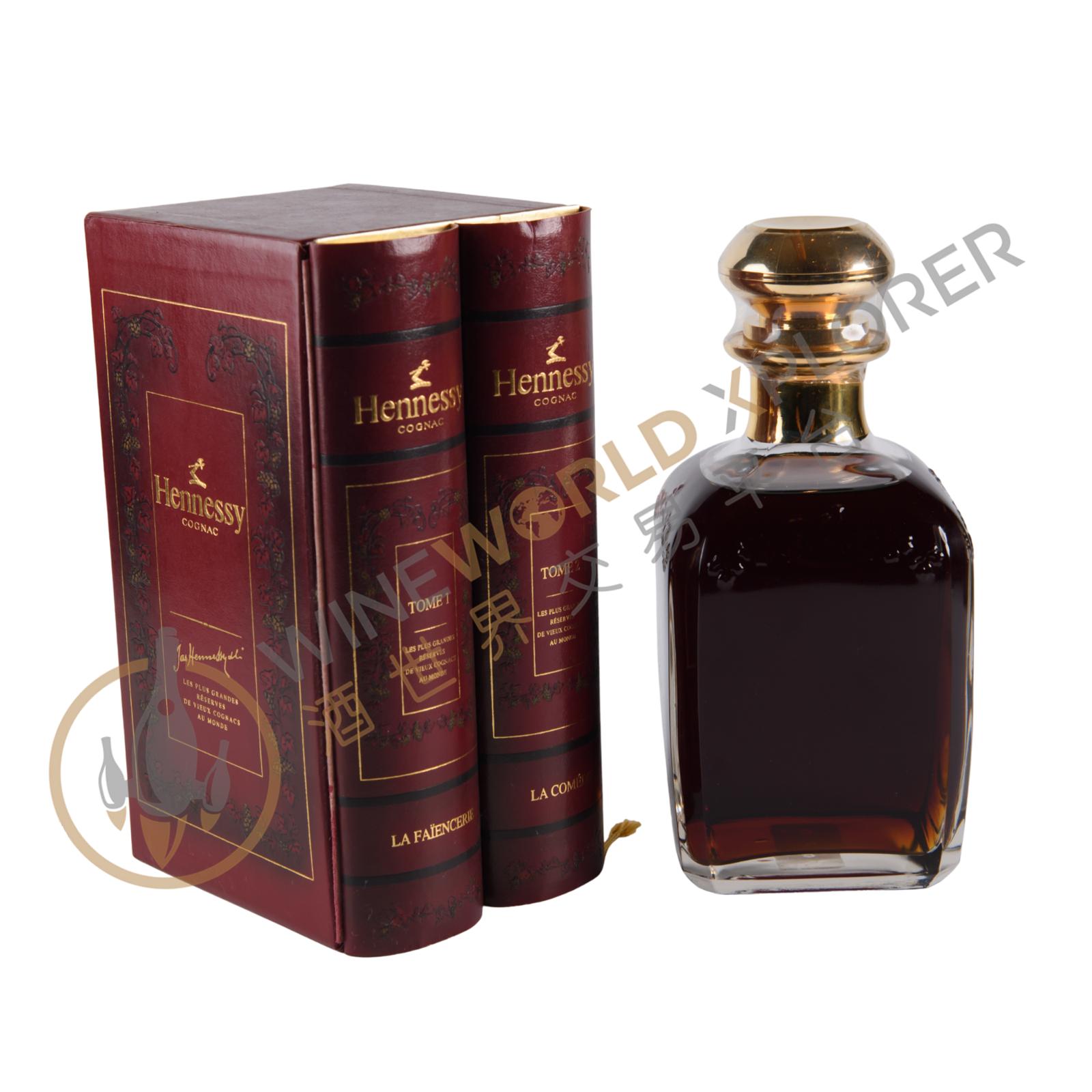 Hennessy, Library Tome Red Book Cognac NV